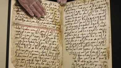 جزء من مخطوطة قرآنية موجودة بمكتبة جامعة برمنجهام بانجلترا، 22 يوليو 2015. رويترز.