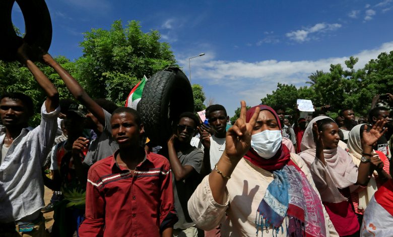 Sudanese protesters march in a demonstration to mark the anniversary of a transitional power-sharing deal with demands for quicker political reforms, Khartoum, Sudan 17 August 2020. Reuters, Mohamed Nureldin Abdallah.